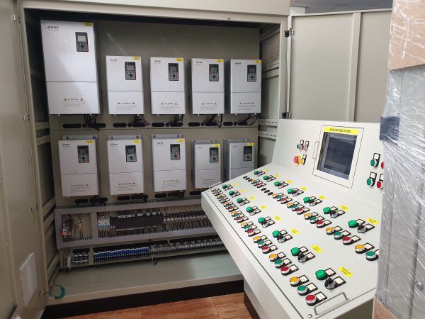 Tủ điều khiển máy xeo giấy